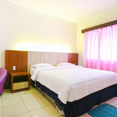 Lee Garden Hotel Medan Exterior foto